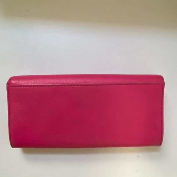 Michael Kors wallet - Picture 2 of 3